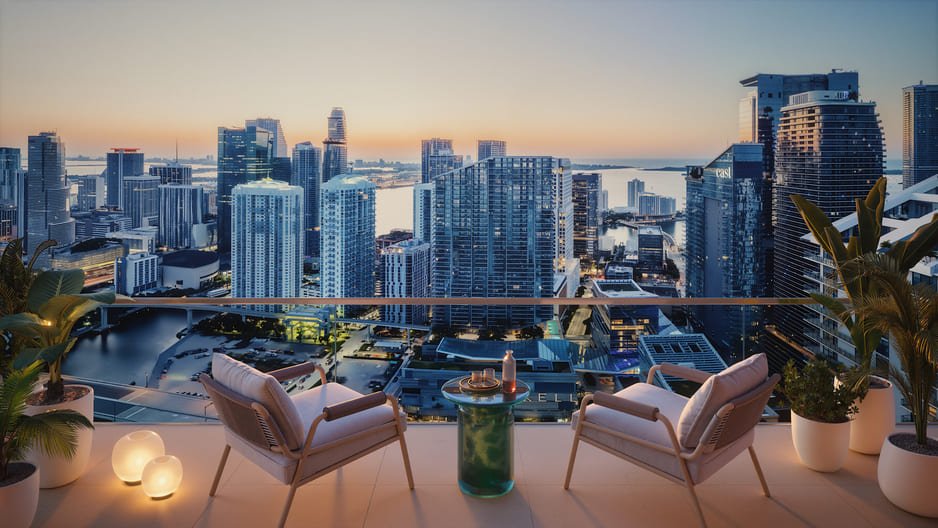 balcony unit the standard residences, brickell miami